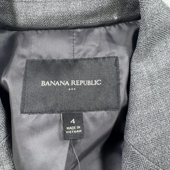 Banana Republic Women's Gray Herringbone Blazer Jacket Size 4 - Picture 3 of 8